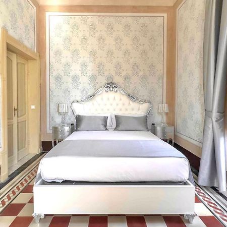 Hotel Luxury Liberty House Alghero Exterior foto